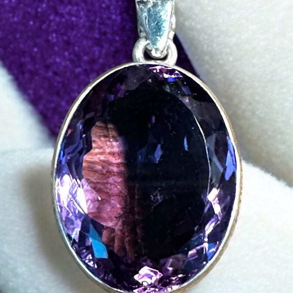 Large Oval Amethyst Sterling Silver Necklace - Picture 5 of 14
